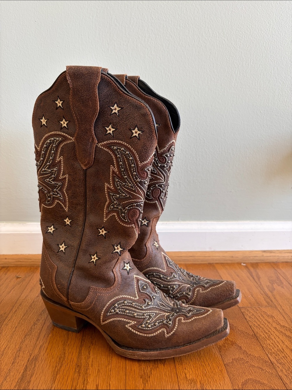 J.B. Dillon Brown Suede Star-Studded Western Boots - Picture 1 of 7